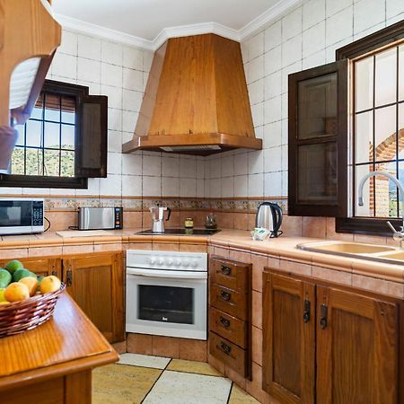 Stunning Home In Torrox With House Sea View エクステリア 写真