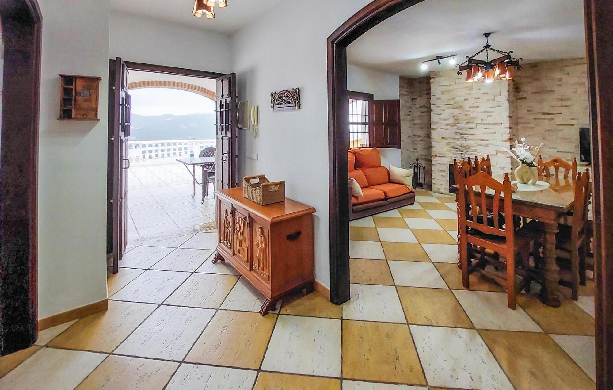 Stunning Home In Torrox With House Sea View エクステリア 写真