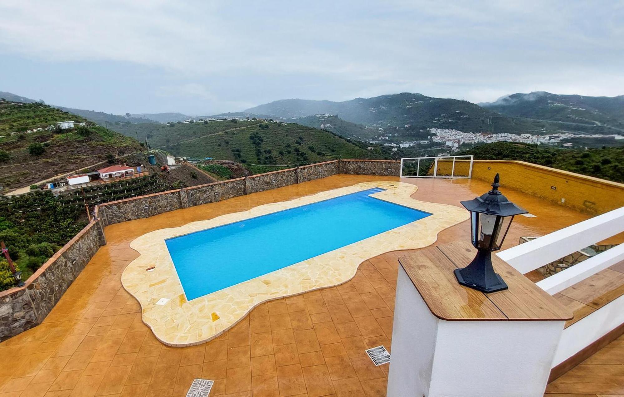 Stunning Home In Torrox With House Sea View エクステリア 写真
