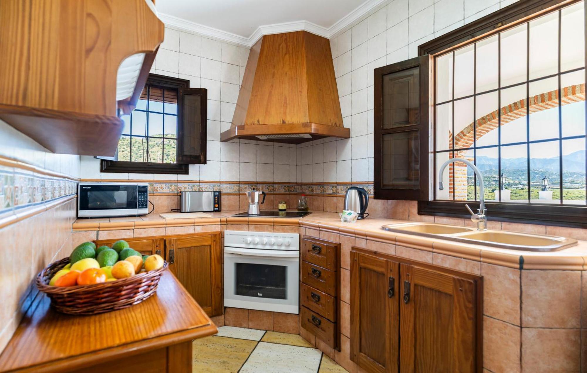 Stunning Home In Torrox With House Sea View エクステリア 写真